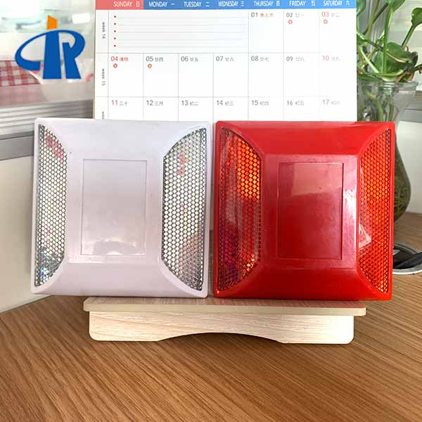<h3>Fcc Round Solar Road road stud reflectors With Spike-RUICHEN Road</h3>
